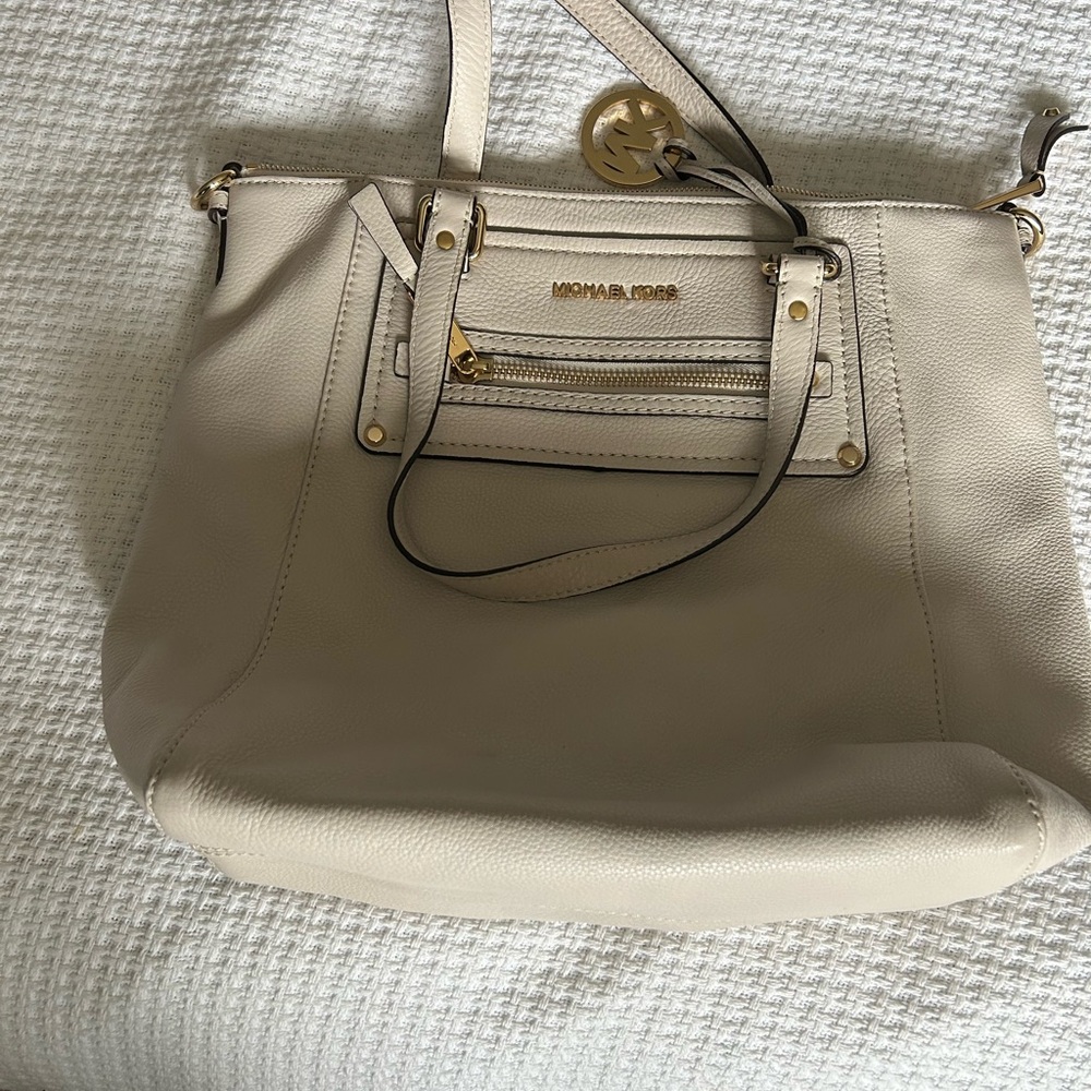 Michael Kors bag - Picture 5 of 8